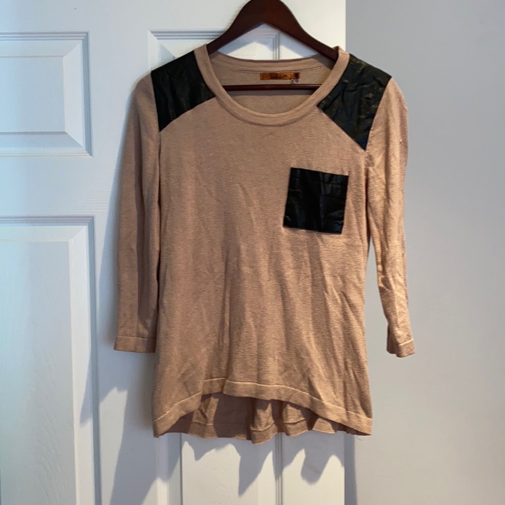 Bellidini Faux leather and light coffee sweater M